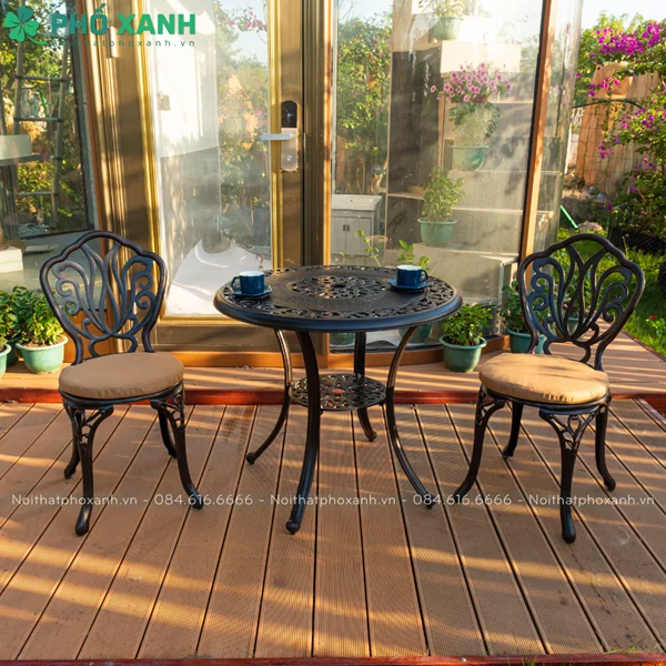 Bí quyết chọn bàn ghế ban công chung cư phù hợp diện tích