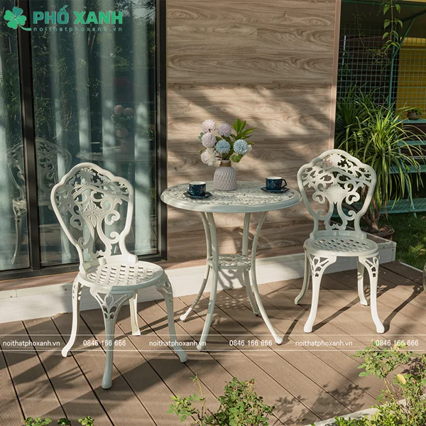 Bàn ghế cho ban công nhỏ hẹp - Giải pháp tối ưu không gian sống hiện đại