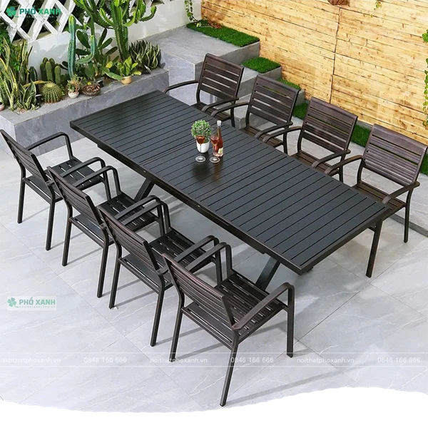 Vì sao bộ bàn ăn ngoài trời 8 ghế được nhiều gia đình lựa chọn?