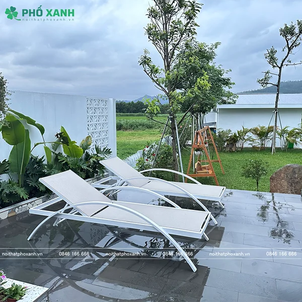 Ghế tắm nắng - Giải pháp thư giãn cho sân vườn và hồ bơi